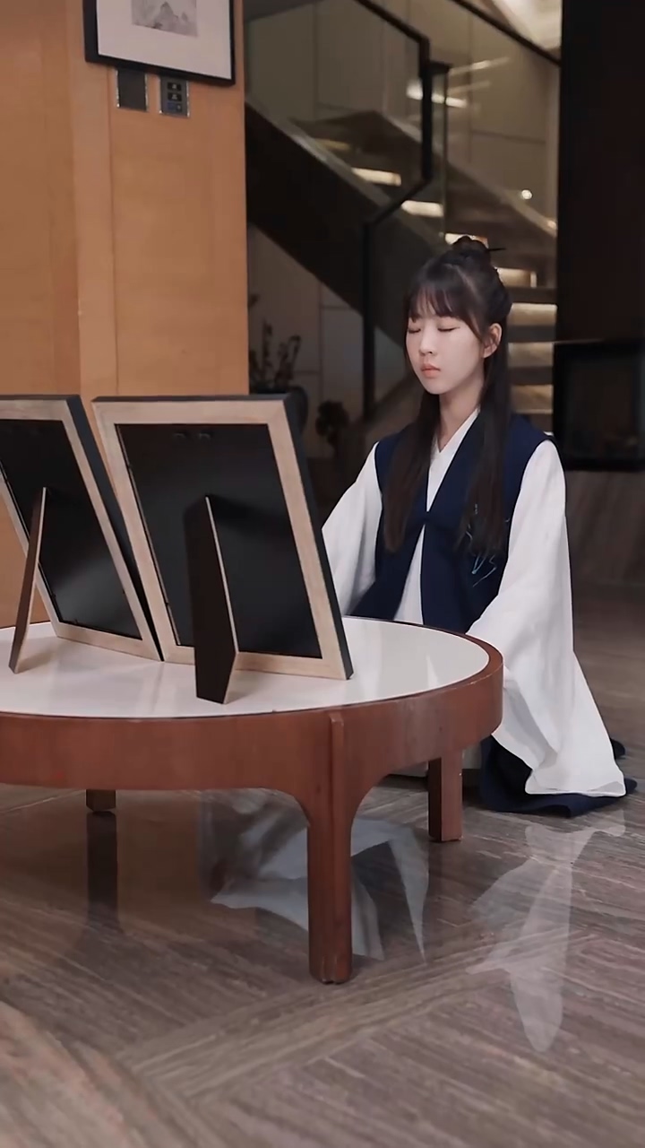 二爷，夫人她又把人算死了第01集